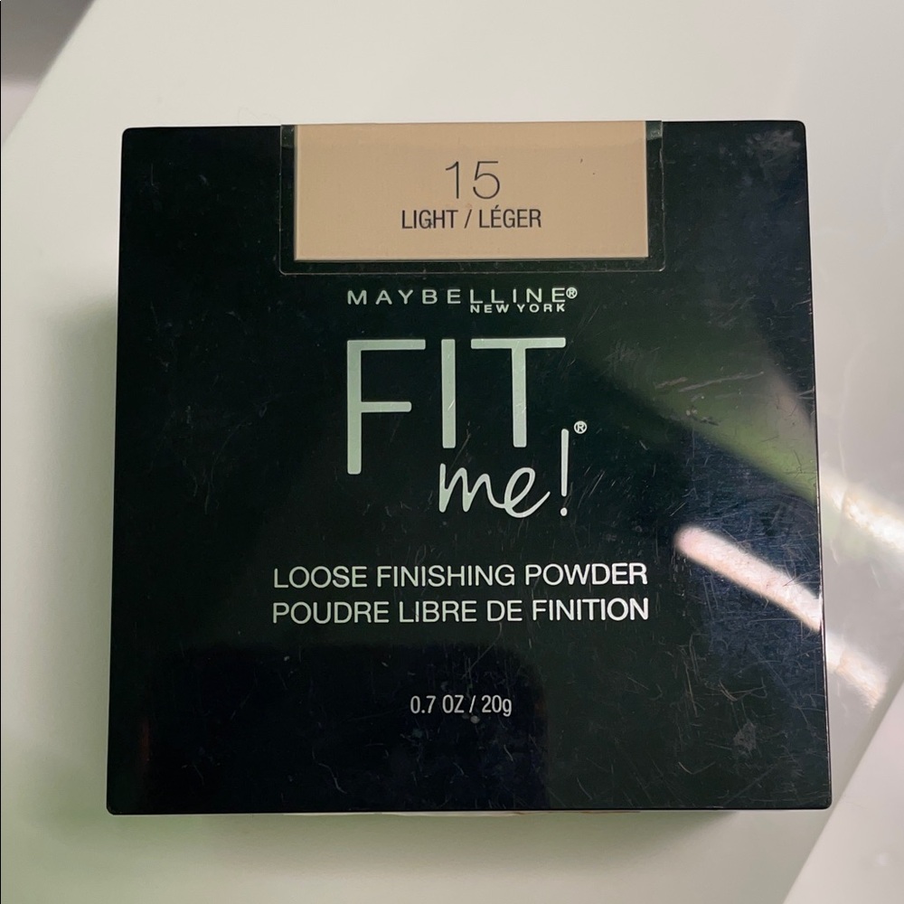 Maybelline Fit Me Loose Finishing Powder - Shade 15 Light